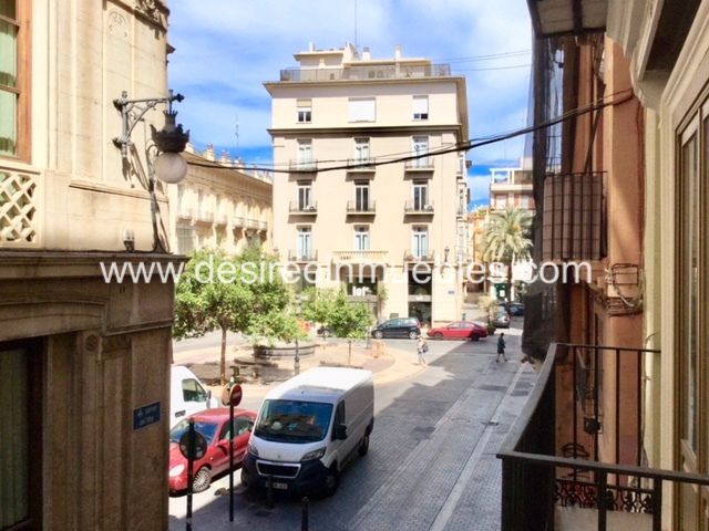 Vista exterior de Piso en venta en  Valencia Capital con Aire acondicionado, Calefacción y Parquet