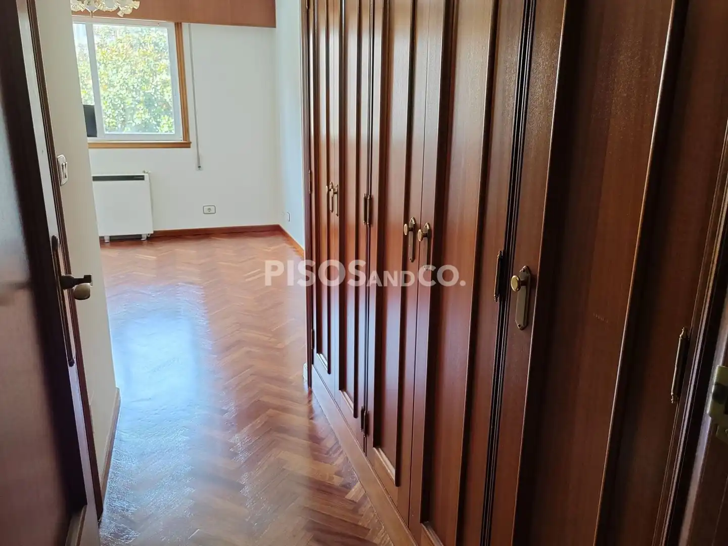 Piso en venta en A Coruña Capital  con Calefacción y Trastero