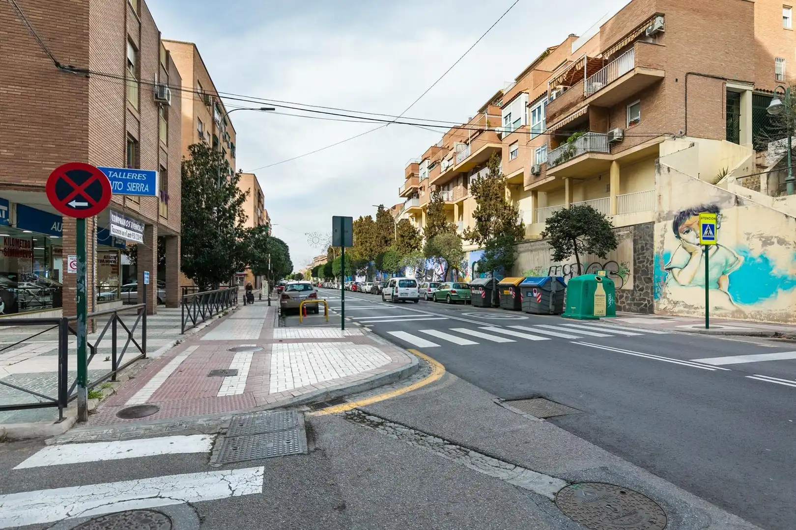 Local en venta en Calle LOMA DE DILAR, Crta. De la Sierra