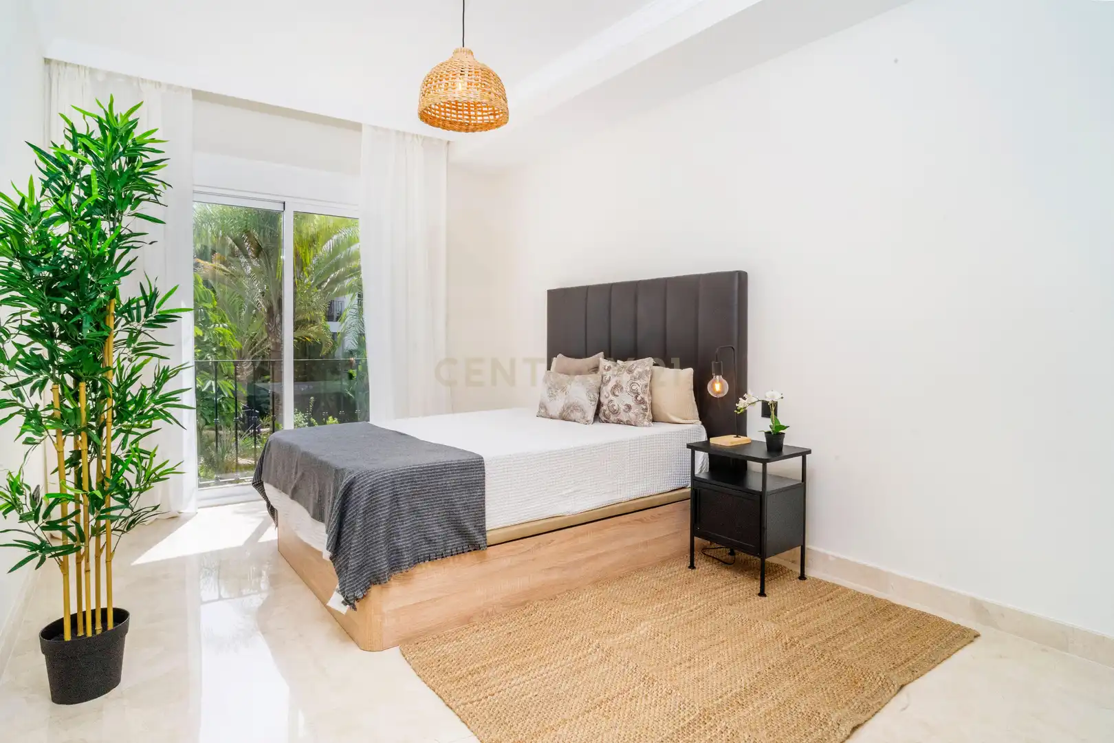 Dormitori de Apartament en venda en Marbella amb Aire condicionat, Traster i Rentadora