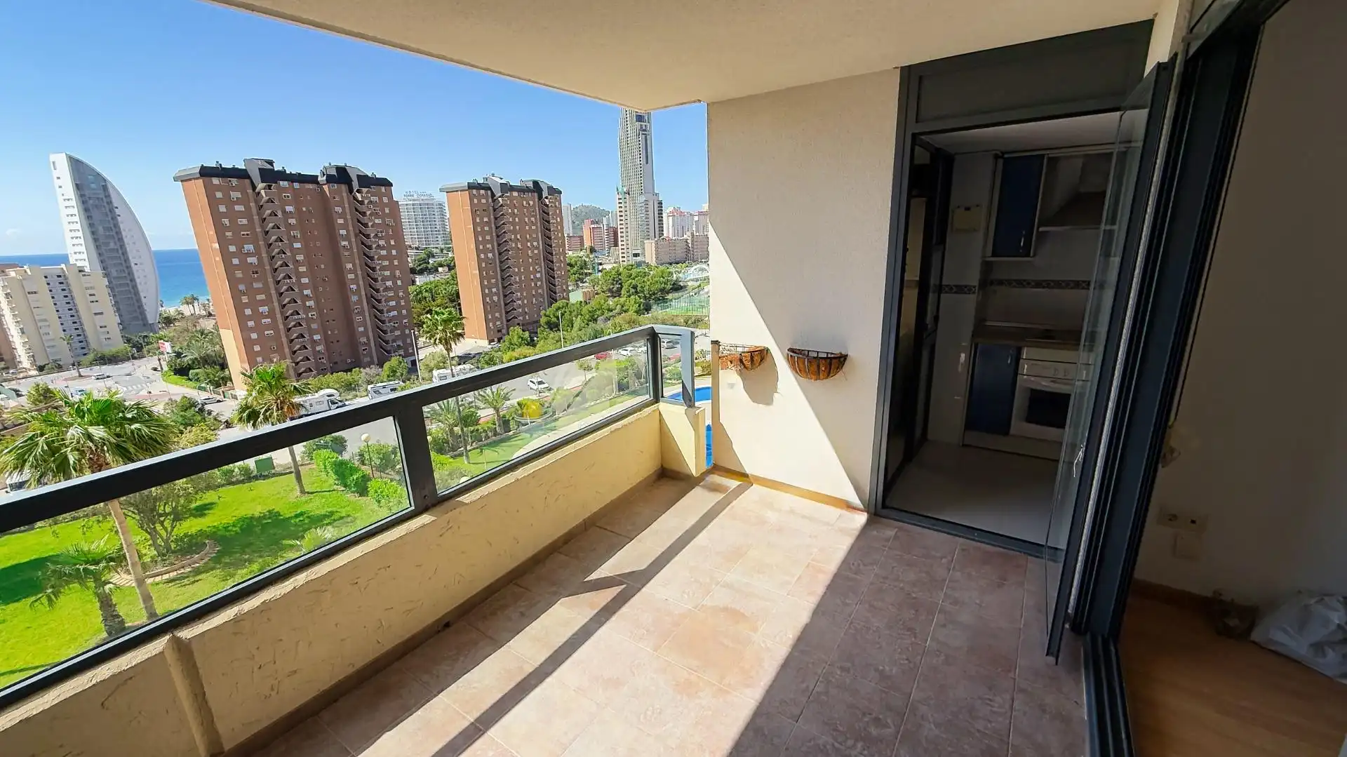 Terrassa de Pis en venda en Benidorm amb Aire condicionat, Jardí privat i Terrassa