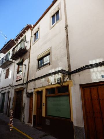 Casa adosada en Venta en Pizarro en Hervás