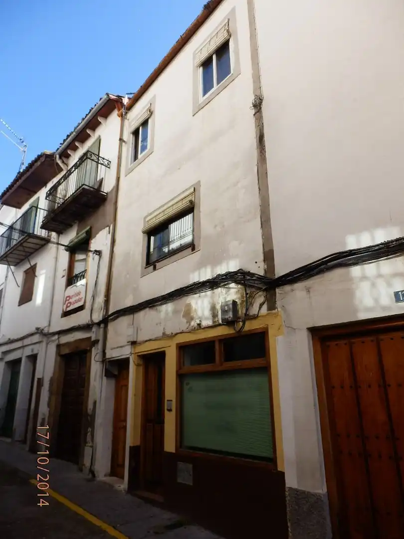 Vista exterior de Casa adosada en venda en Hervás