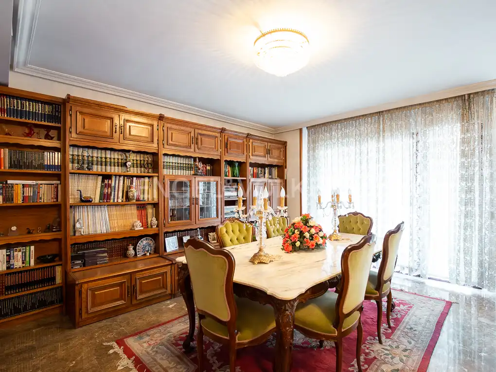 Dining room of Flat for sale in Valencia  with Air Conditioner, Heating and Balcony
