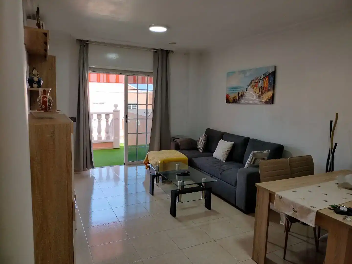 Wohnzimmer von Wohnung zur Miete in Adeje mit Klimaanlage