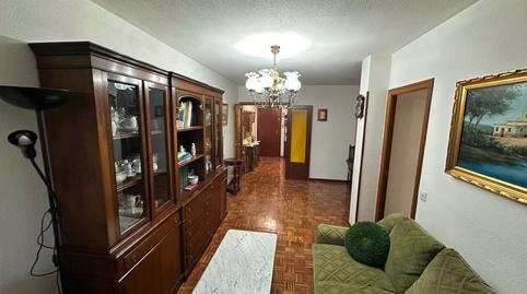 Foto 4 de Pis en venda a Calle Emperador, 38, San Pedro de la Fuente, Burgos