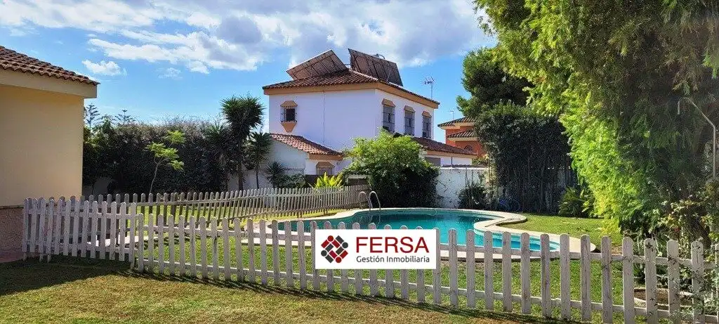 Chalet con piscina en alquiler en Ctra Sanlúcar - Cuatro Pinos, imagen 2