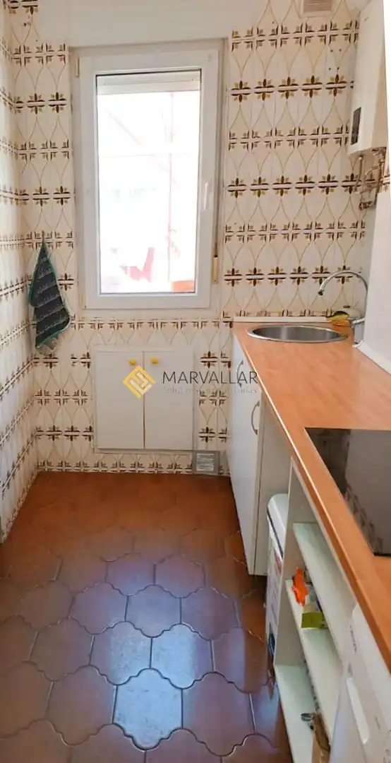 Cocina de Piso en venta en Santander con Calefacción