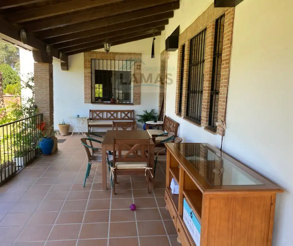 Terrassa de Finca rústica en venda en Navalmoral de la Mata amb Aire condicionat, Calefacció i Jardí privat