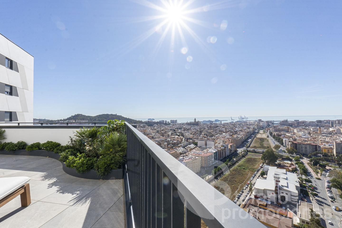Exterior view of Attic for sale in Málaga Capital  with Air Conditioner, Heating and Private garden