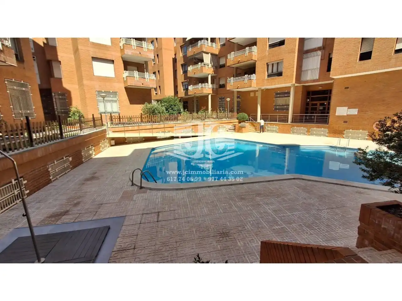 Piscina de Piso de alquiler en Tortosa con Aire acondicionado, Terraza y Amueblado