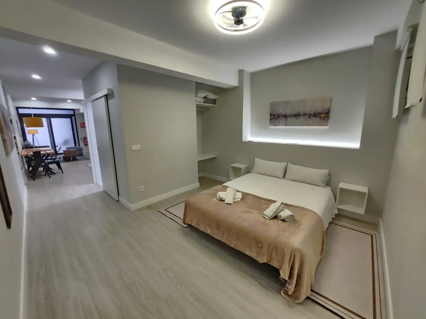 Habitación de Planta baja en venta en Valencia con Aire acondicionado, Terraza y Amueblado