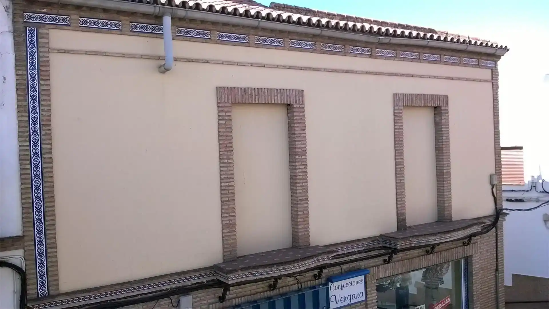 Vista exterior de Piso en venta en El Viso del Alcor, Sevilla