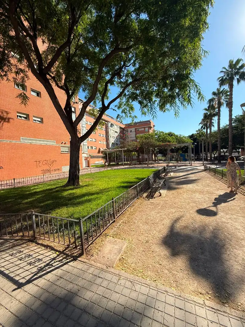 Exterior view of Flat for sale in Manises  with Terrace