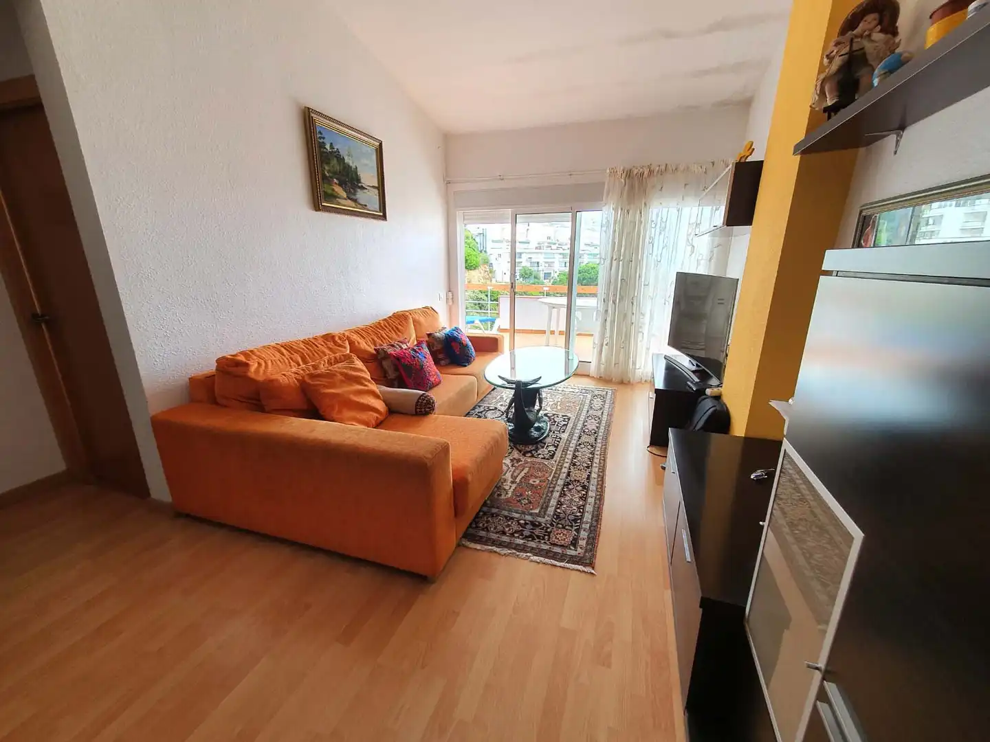 Wohnzimmer von Einfamilien-Reihenhaus zum Verkauf in Tossa de Mar mit Heizung, Parkett und Terrasse