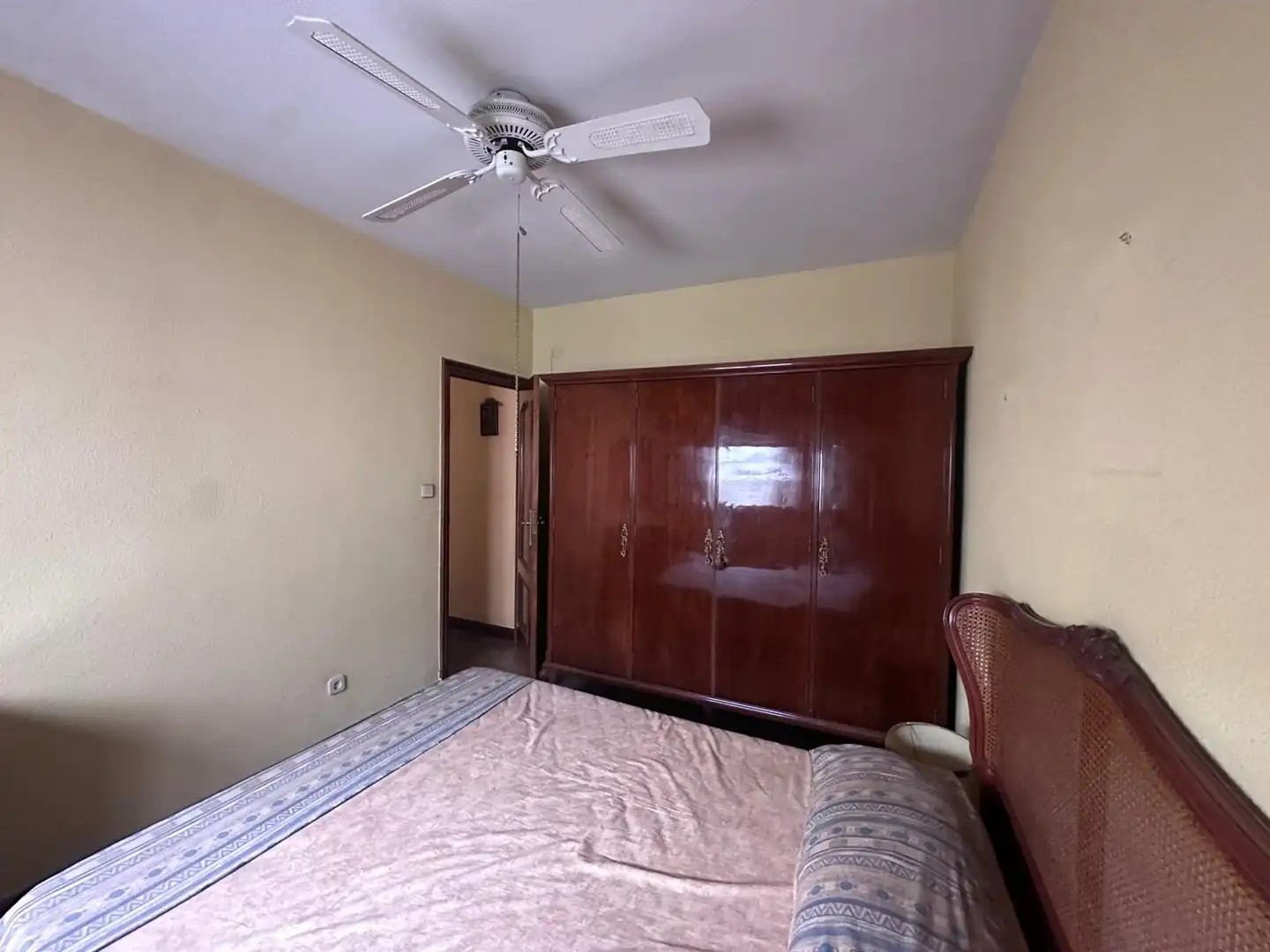 Habitación de Piso en venta en Madrid
