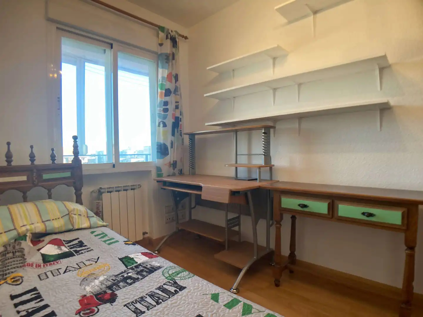 Bedroom of Flat for rent in Móstoles  with Air Conditioner, Heating and Parquet flooring