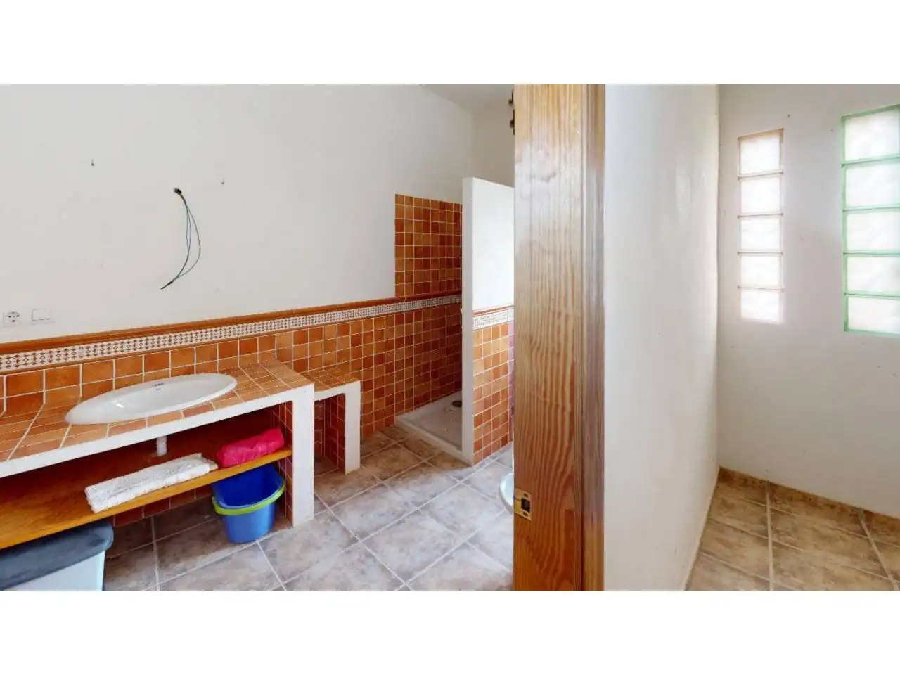 Badezimmer von Country house zum Verkauf in Caravaca de la Cruz mit Privatgarten