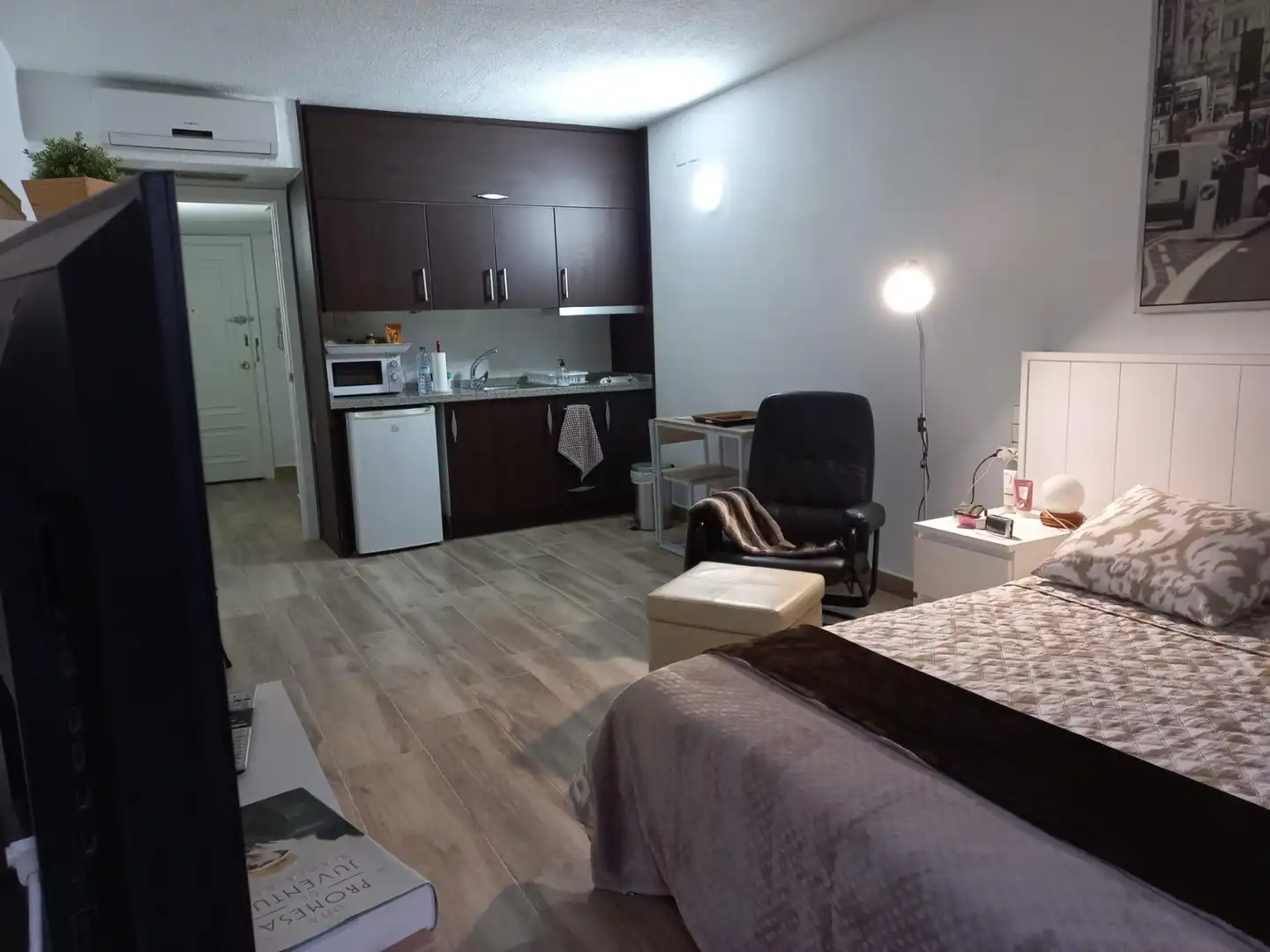 Habitación de Piso de alquiler en Valencia con Aire acondicionado, Calefacción y Parquet