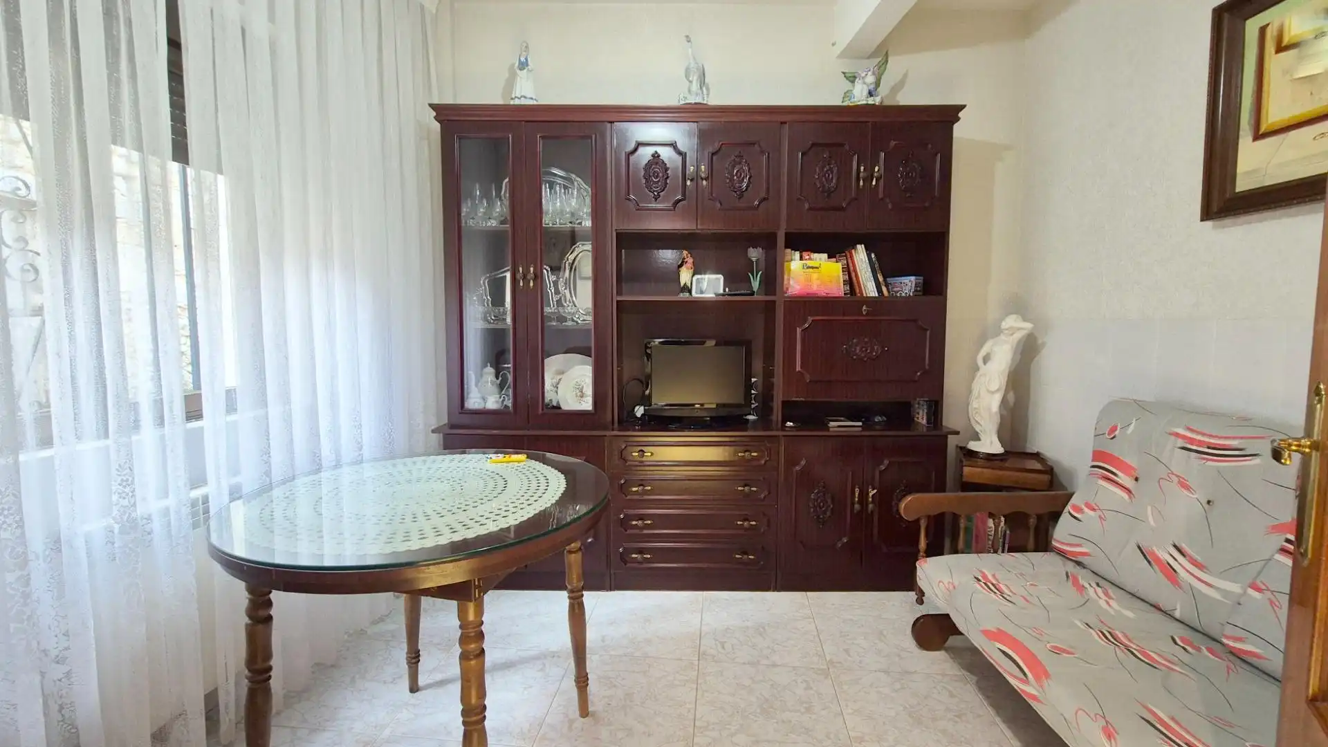 Sala de estar de Casa o chalet en venta en San Esteban de la Sierra con Amueblado