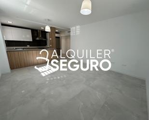 Dormitori de Pis de lloguer en Paiporta amb Aire condicionat i Traster