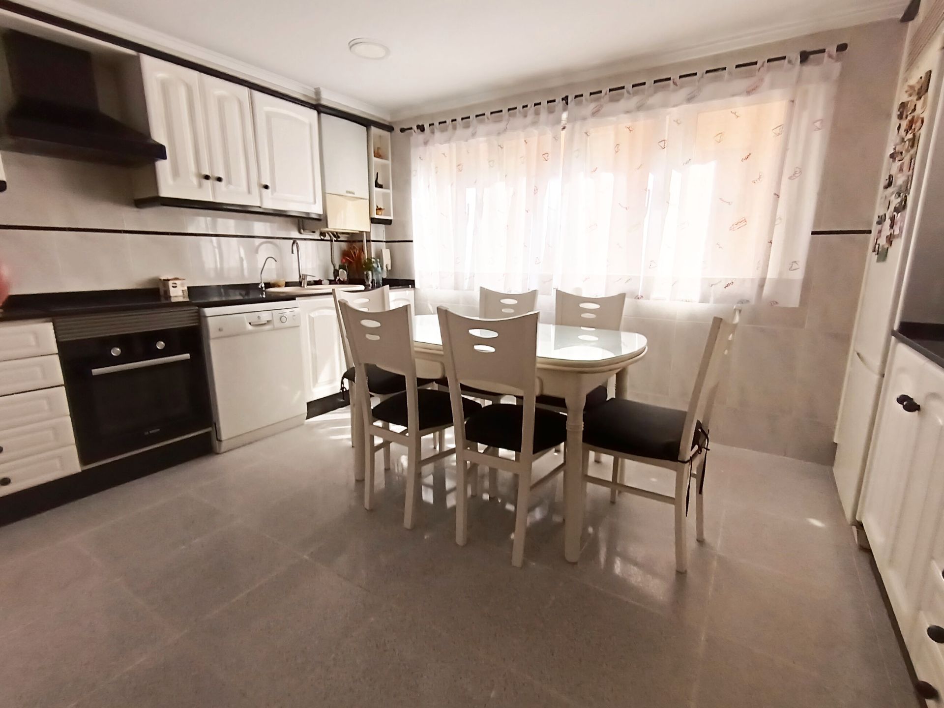 Cocina de Piso en venta en Paiporta con Calefacción, Amueblado y Horno