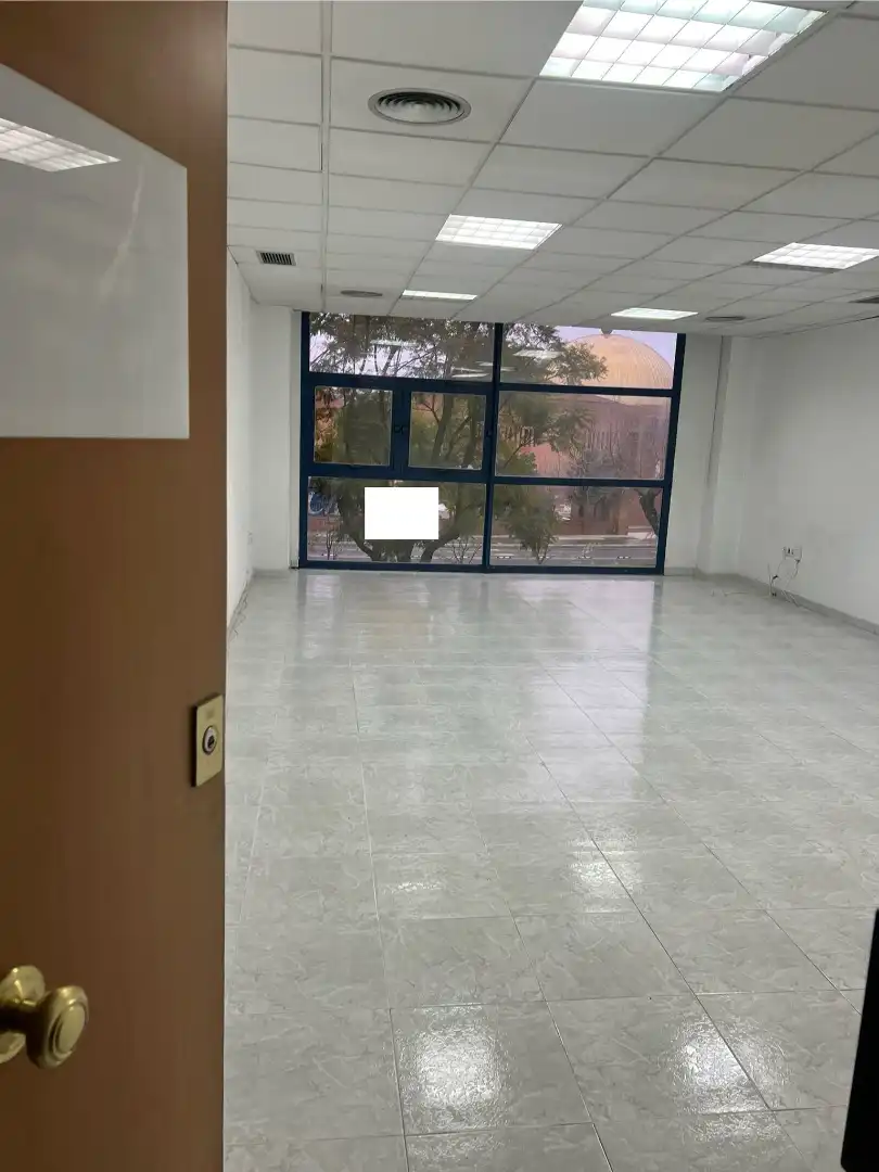 Office for sale in  Sevilla Capital  with Air Conditioner