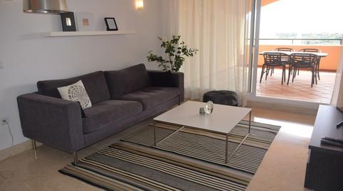 Foto 3 de Apartamento de alquiler en Alto de los Monteros, Marbella
