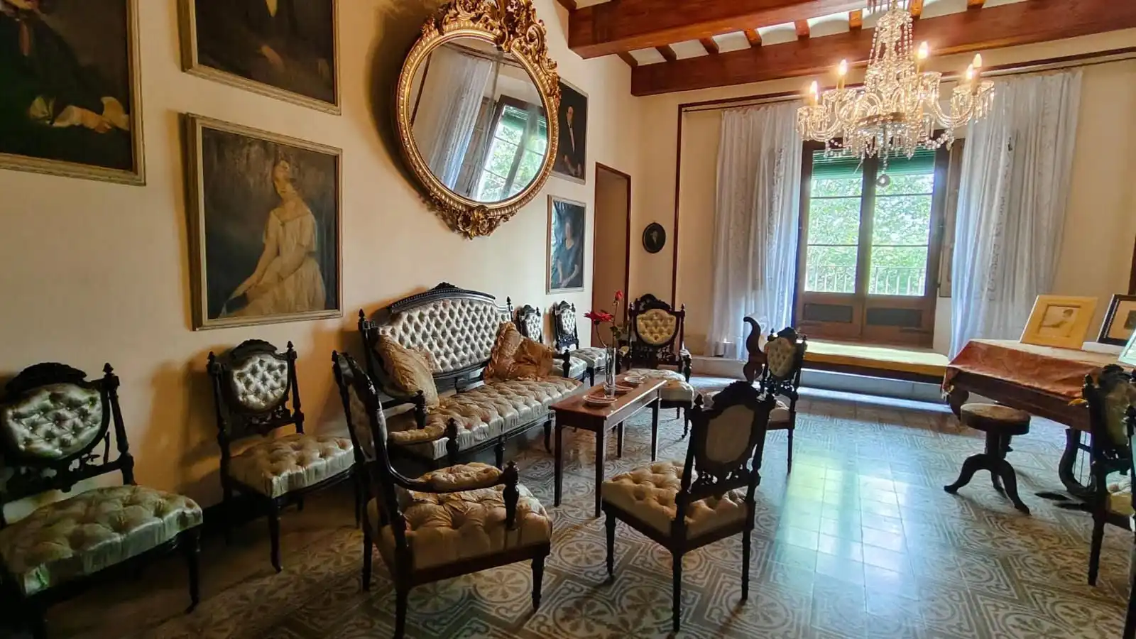 Wohnzimmer von Country house zur Miete in Llagostera mit Heizung, Privatgarten und Terrasse
