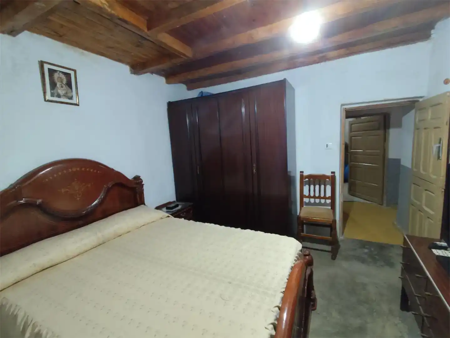Habitación de Casa adosada en venta en Mamblas con Trastero y Amueblado