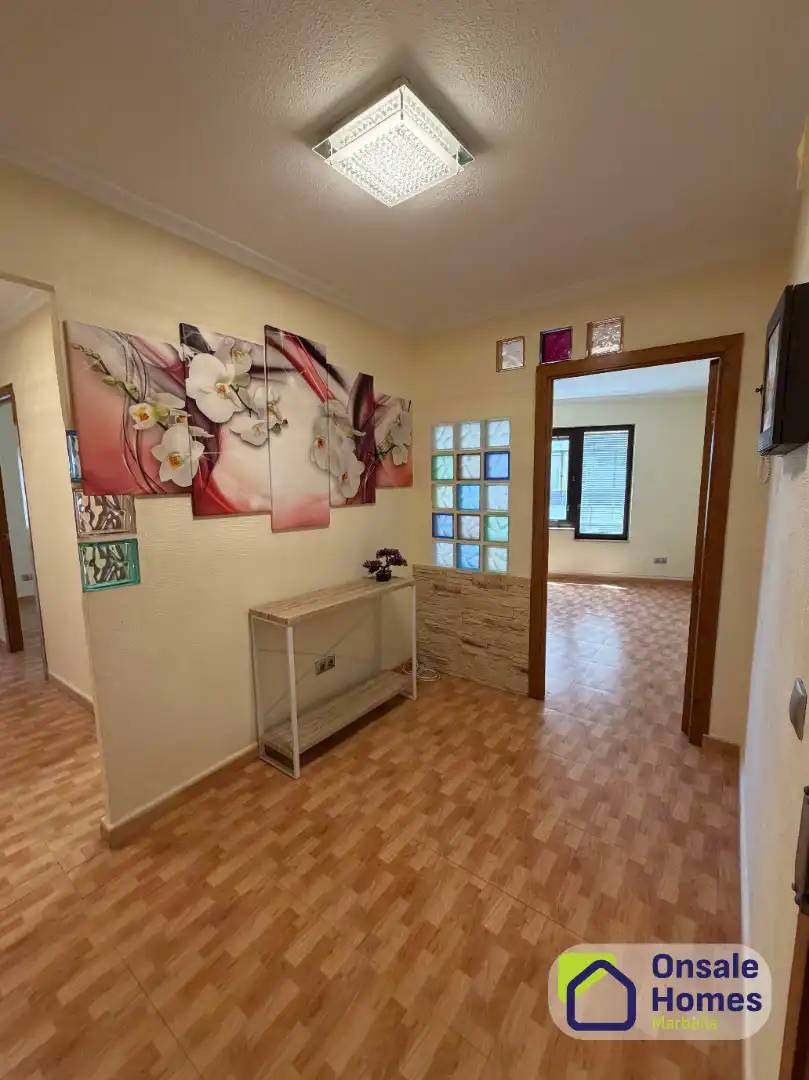 Bureau avec ascenseur à vendre à Avenida Ricardo Soriano