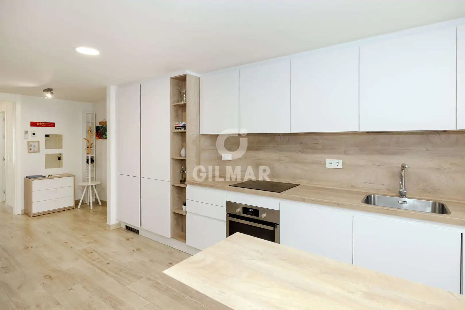 Cuina de Apartament en venda en Estepona amb Calefacció, Jardí privat i Piscina