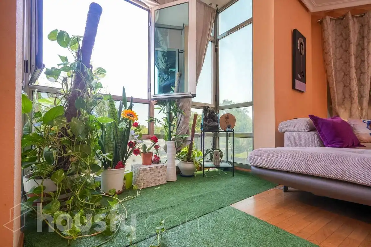 Flat for sale in Cine, Campamento