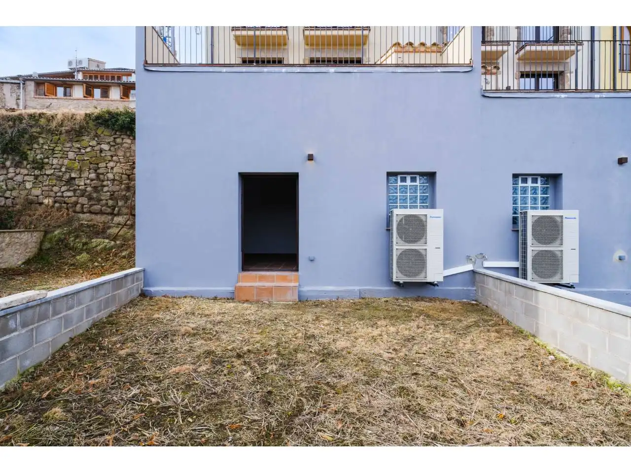 Exterior view of Houses for sale in Casserres  with Air Conditioner, Heating and Terrace