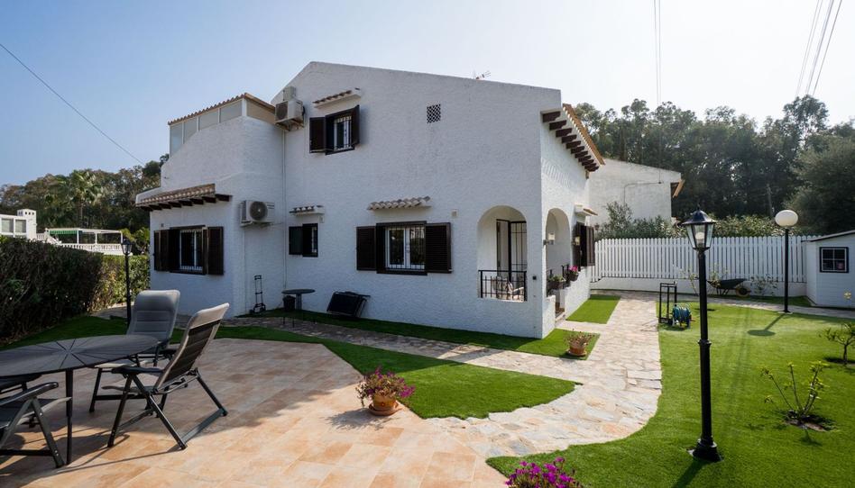 Foto 1 de Casa o chalet en venta en La Zenia, Alicante