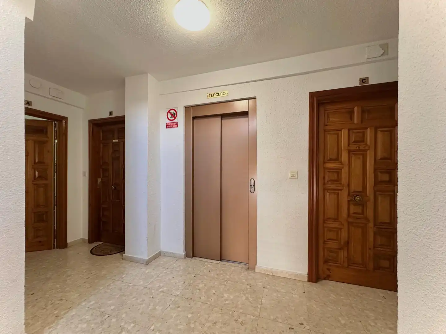 Piso en venta en Granada con Aire acondicionado, Calefacción y Terraza