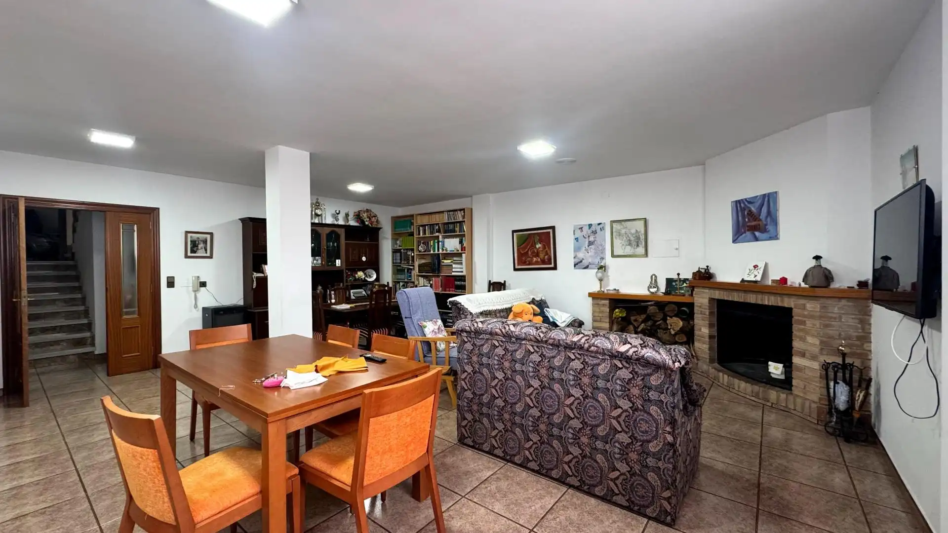Casa adosada en venta en Sax con Aire acondicionado, Calefacción y Terraza