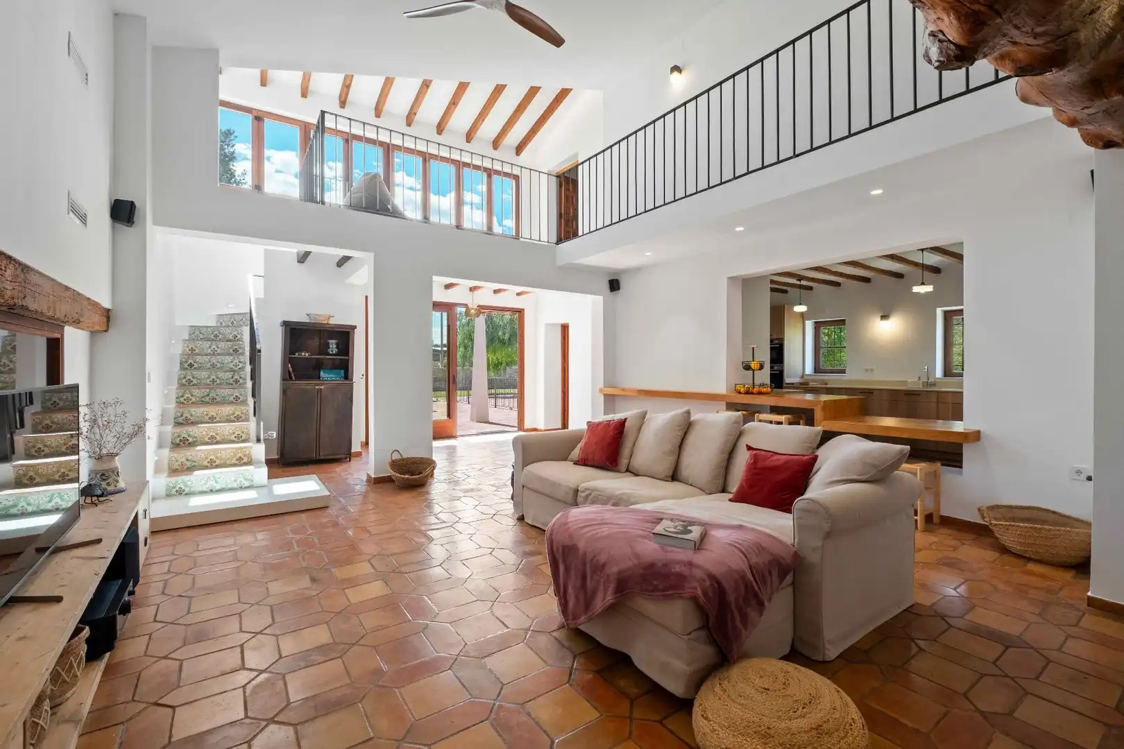 Living room of Houses for sale in L'Alfàs del Pi  with Air Conditioner, Heating and Private garden