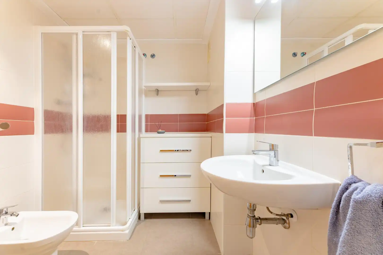 Baño de Piso en venta en La Vall d'Uixó con Aire acondicionado y Amueblado