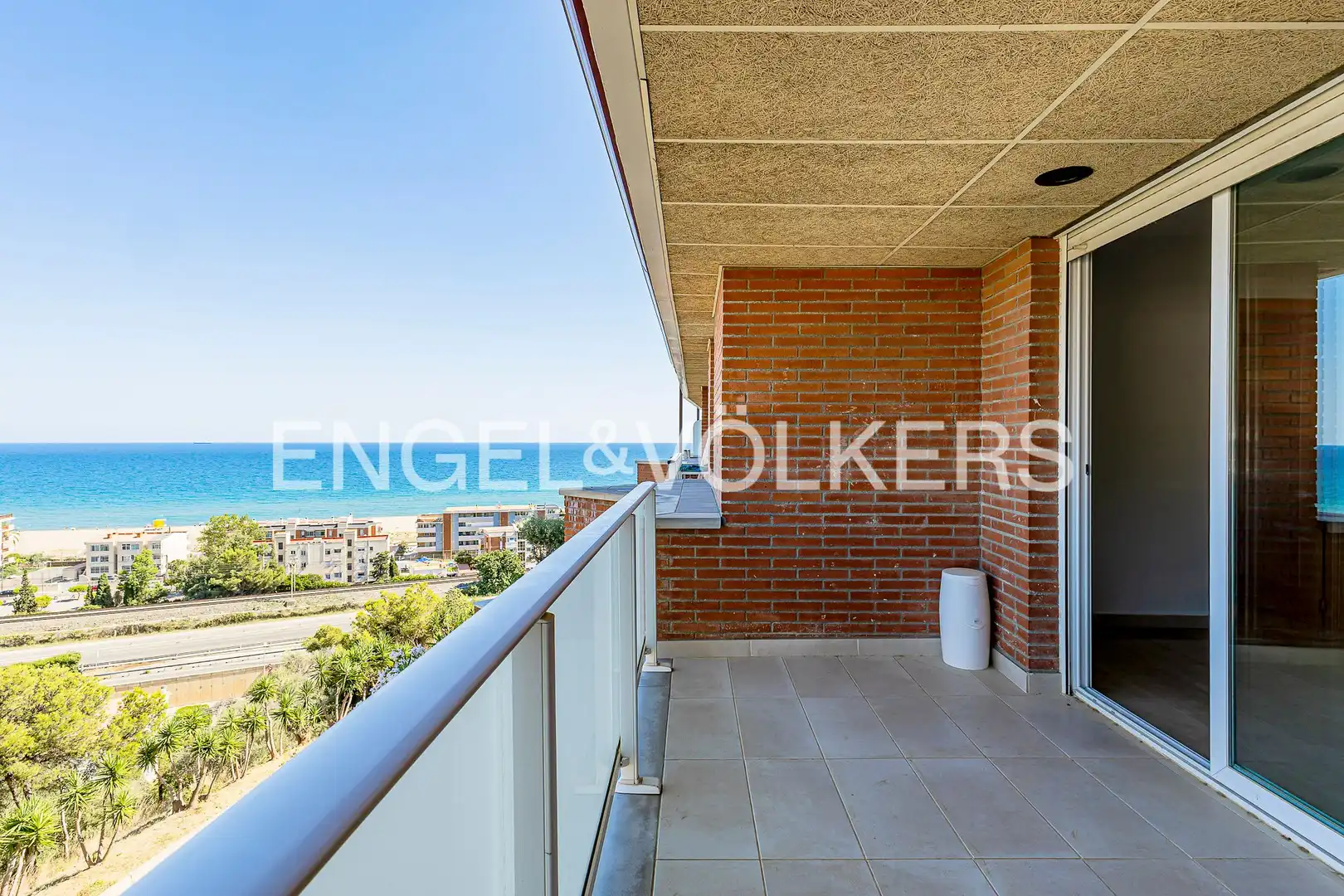 Terrassa de Dúplex en venda en Sitges amb Aire condicionat, Calefacció i Traster