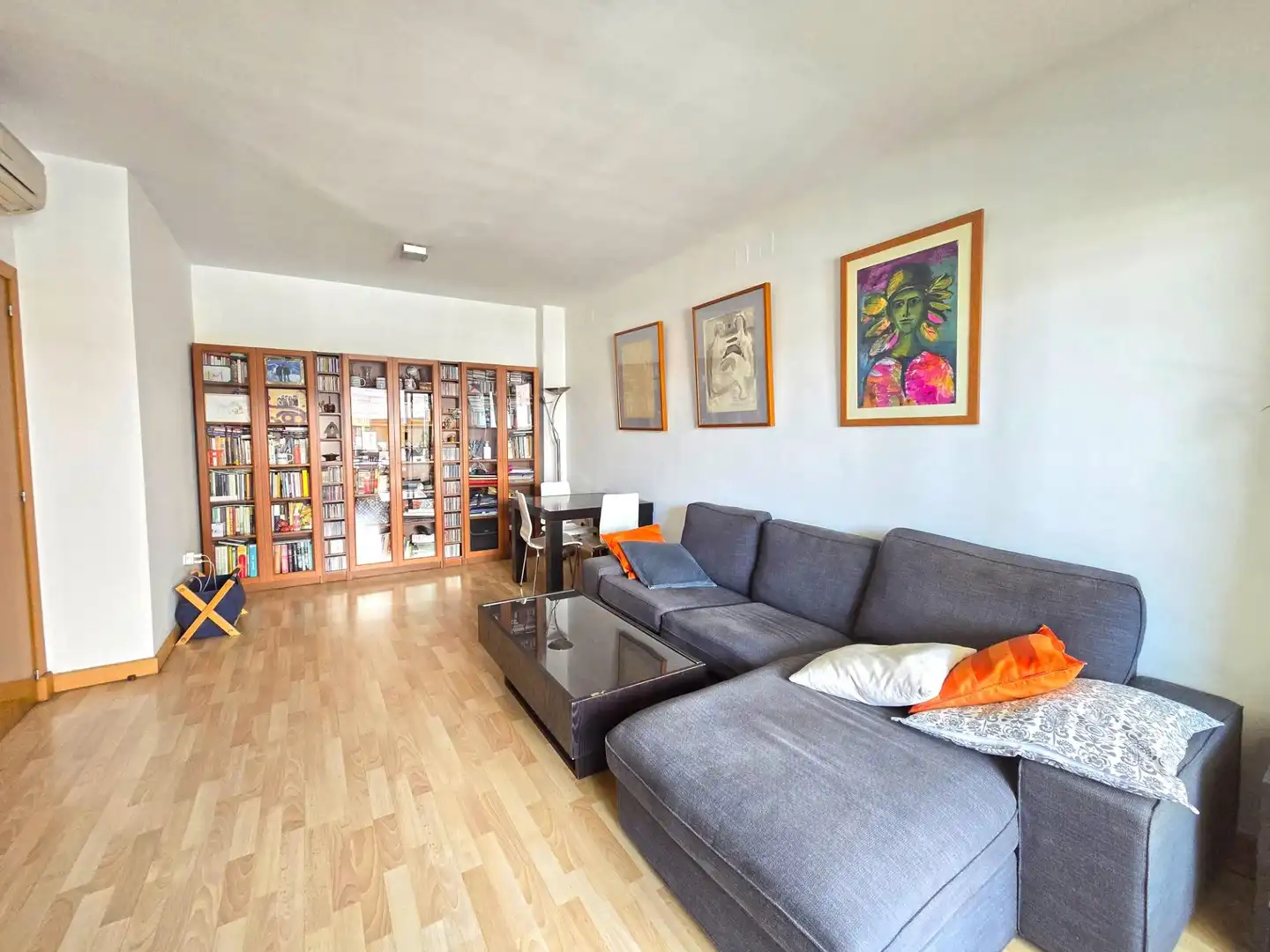 Wohnzimmer von Wohnung zum Verkauf in Mairena del Aljarafe mit Gemeinschaftspool