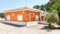 Vista exterior de Casa o xalet en venda en Montserrat amb Aire condicionat, Calefacció i Jardí privat
