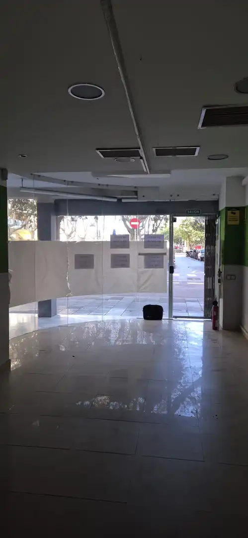 Business premises for sale in Carrer de Pompeu Fabra, imagen 8