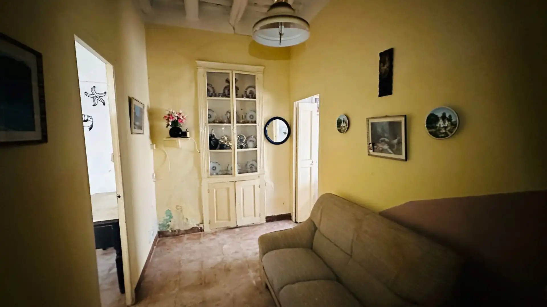 Living room of Country homes for sale in Lloret de Mar