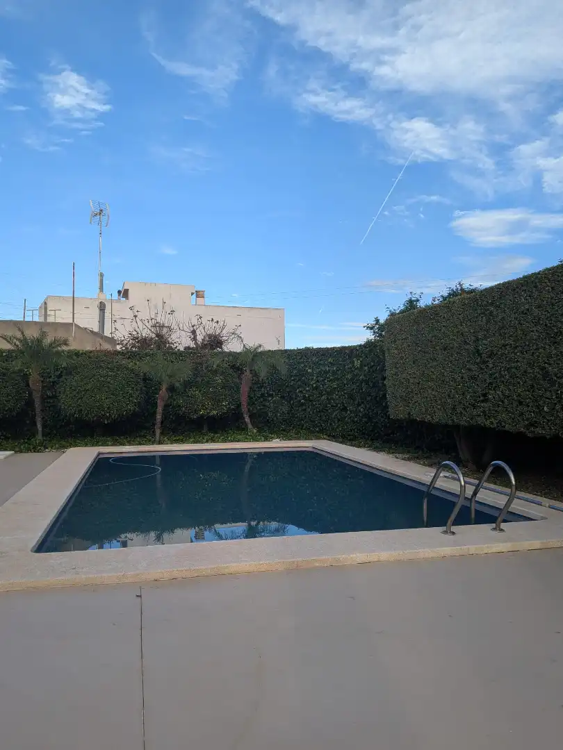 Schwimmbecken von Haus oder Chalet zum Verkauf in Burriana / Borriana mit Möbliert
