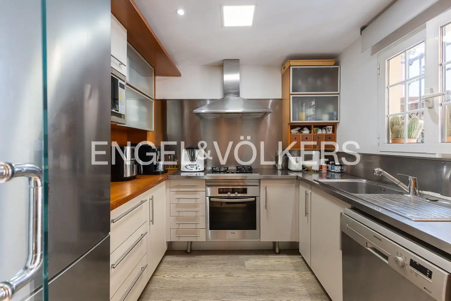 Kitchen of Houses for sale in Alboraya  with Air Conditioner, Heating and Terrace
