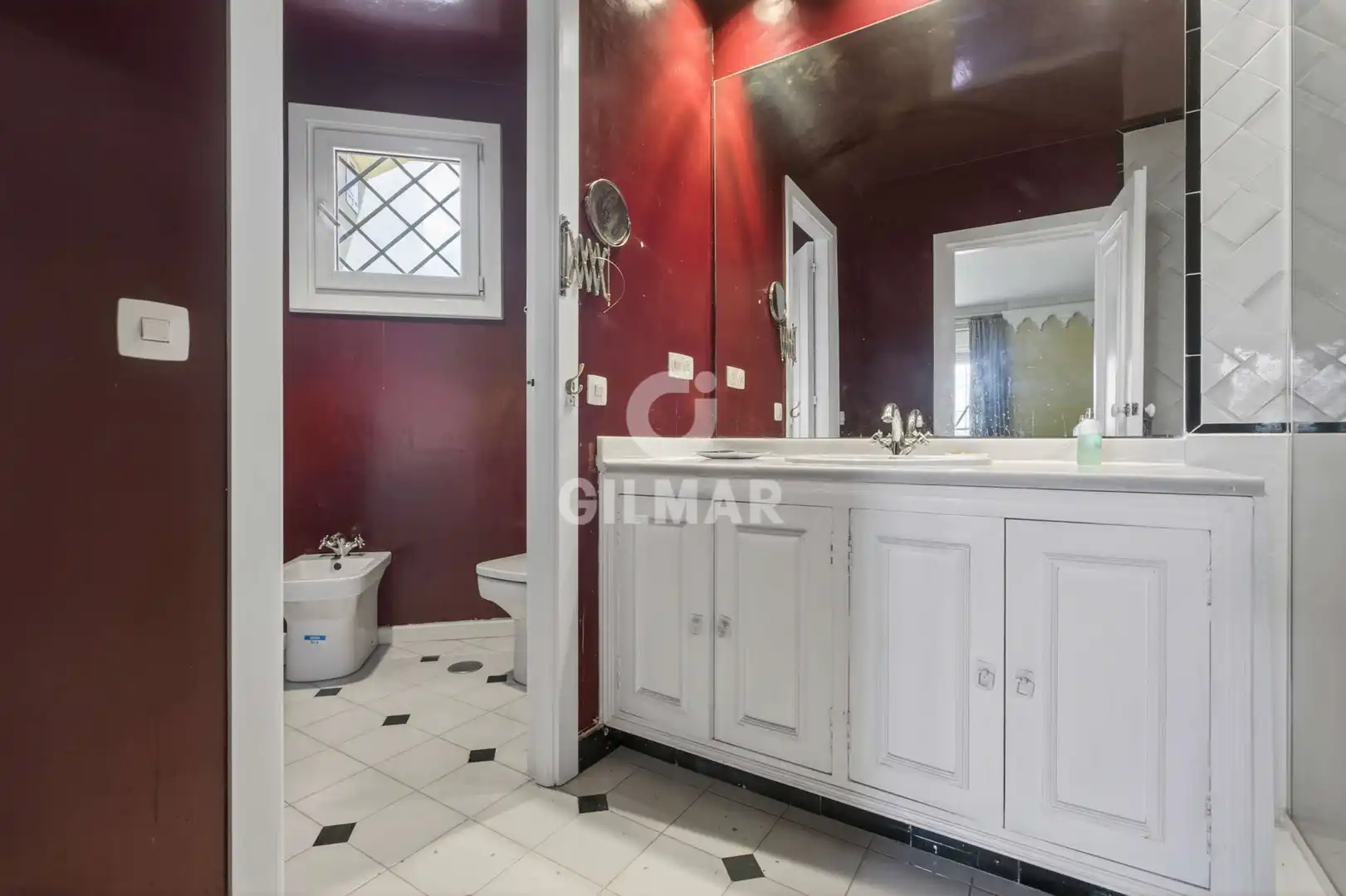 Bathroom of Houses for sale in Tomares  with Heating, Private garden and Swimming Pool