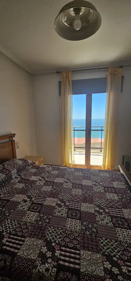 Schlafzimmer von Wohnungen zur Miete in Santa Pola mit Klimaanlage, Heizung und Terrasse