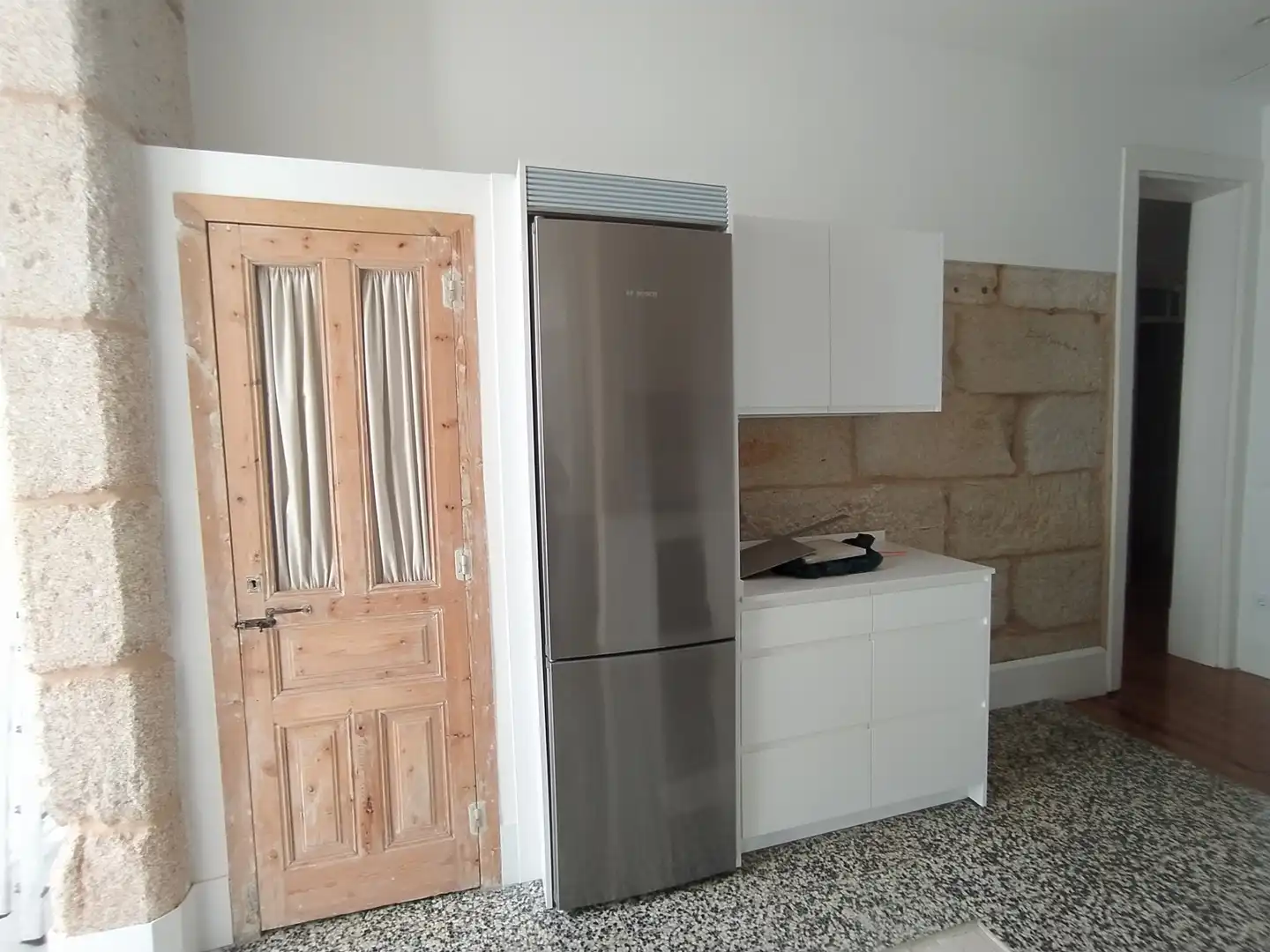 Cuina de Pis de lloguer en Vigo  amb Calefacció, Parquet i Forn