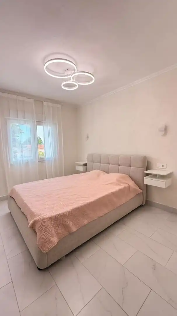 Dormitori de Casa adosada en venda en Torrevieja amb Aire condicionat, Terrassa i Moblat